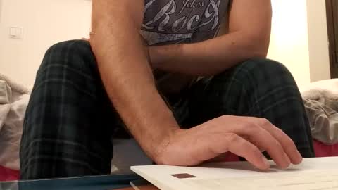 tomgas02 online show from February 8, 1:55 am