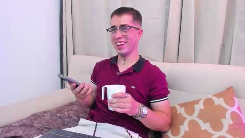 Tomas online show from February 19, 3:58 am