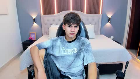 Tommy  online show from March 3, 3:25 am