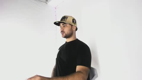 tommy_sccott online show from October 4, 1:10 am