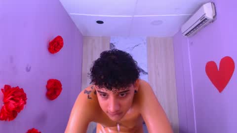 tommy_sweet1 online show from February 22, 3:45 am