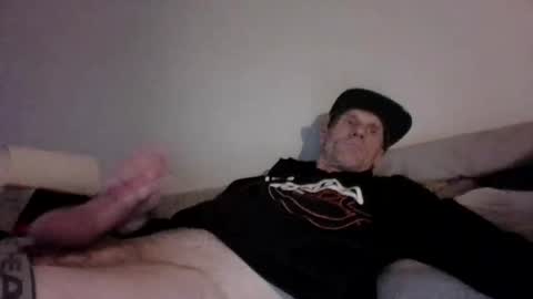 tommybigc9ck online show from December 22, 8:00 am