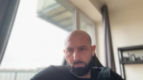 Thomas Fit online show from February 12, 9:26 am