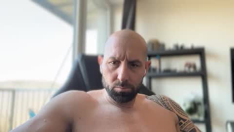 Thomas Fit online show from March 18, 10:18 am