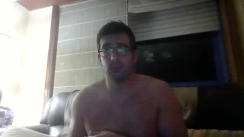 Snapshot of toni640128 chatting on October 10, 12:04 am toni640128 online show from October 10, 12:04 am