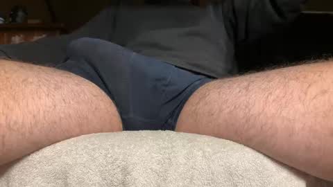 Snapshot of tonystilzz chatting on December 12, 3:54 am tonystilzz online show from December 12, 3:54 am