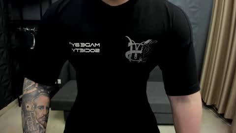 TonyWilcox online show from December 11, 7:10 am