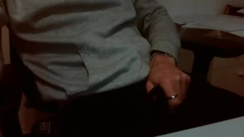 Topg84 online show from February 2, 6:49 pm