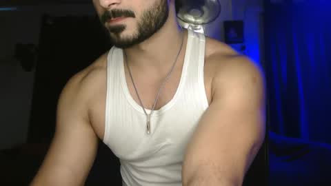 travisandnina online show from February 16, 8:29 pm