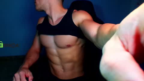 TRAVIS. online show from December 7, 12:31 am