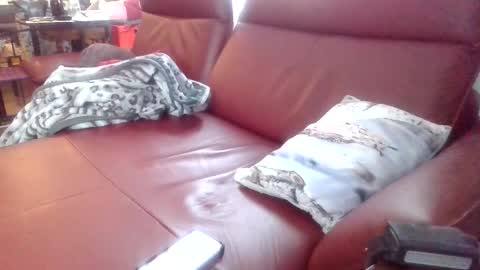 trebgeis1 online show from April 18, 5:53 am