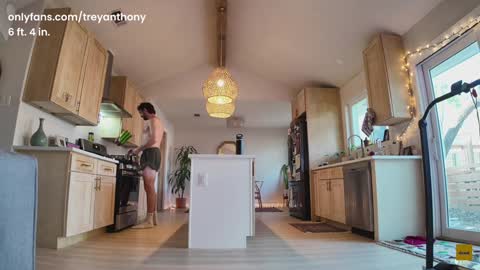 decentanthony online show from February 6, 10:53 pm