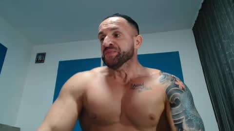 Snapshot of tridentmuscles chatting on January 19, 9:02 pm tridentmuscles online show from January 19, 9:02 pm