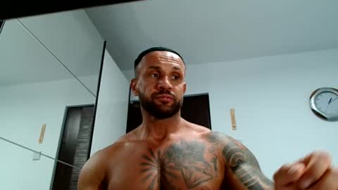 tridentmuscles online show from December 15, 11:13 pm