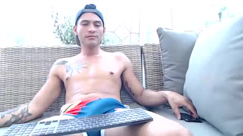 Archie Torres online show from February 18, 11:52 pm