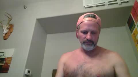 troysoccer1976 online show from December 5, 9:06 am