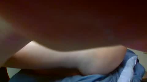Snapshot of twayne29x chatting on February 10, 9:36 am twayne29x online show from February 10, 9:36 am