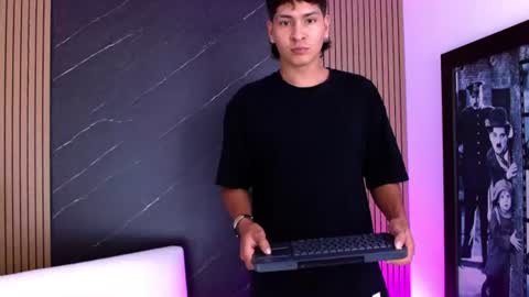 samu online show from July 13, 4:14 am