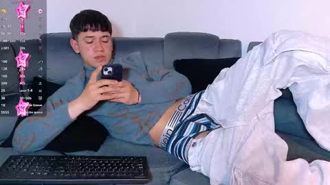 Mr Daren online show from November 13, 7:51 pm