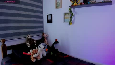 jhony online show from April 9, 11:33 pm