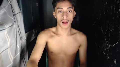 Aladin online show from December 5, 6:45 pm