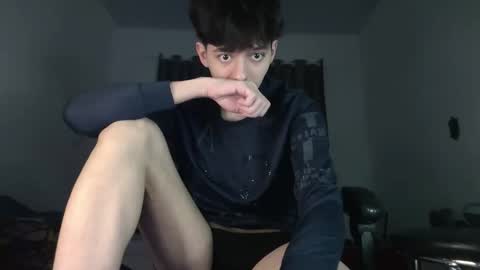 twinkxll online show from June 7, 4:08 am
