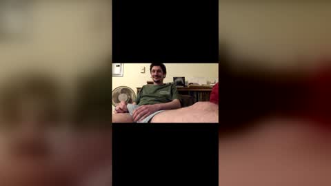 TwinkyMcgee online show from January 6, 7:34 am