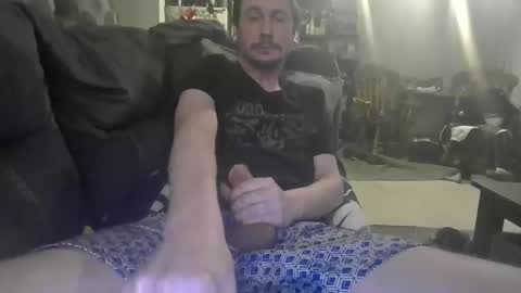 TwinkyMcgee online show from January 25, 6:45 am