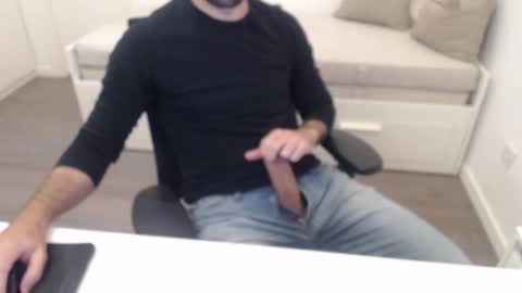 Ulep online show from January 9, 11:15 am