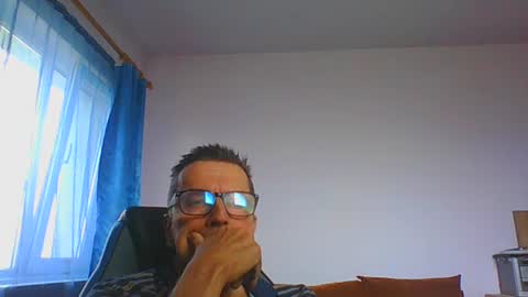 ulmeni4 online show from July 9, 11:03 am