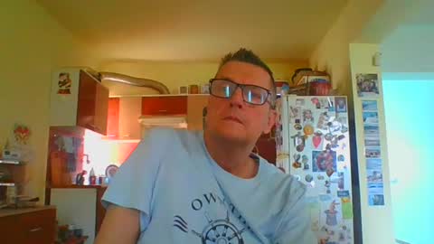 ulmeni4 online show from June 23, 7:35 am