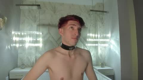 Snapshot of un_slutty chatting on January 6, 7:56 pm Un Slutty online show from January 6, 7:56 pm