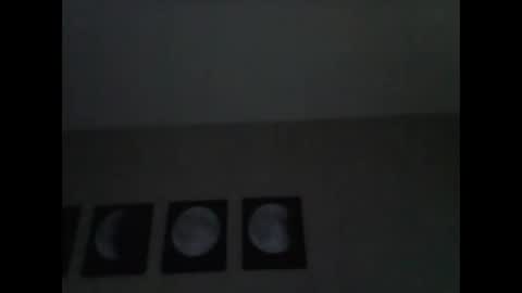 untuchabl1 online show from December 22, 7:05 am