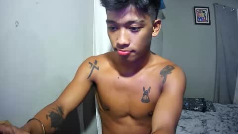 ur_asianpinoy online show from November 3, 7:04 pm