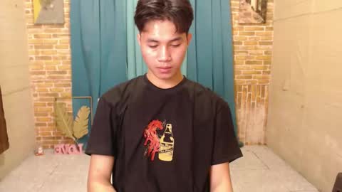 ur_boy_mark online show from October 19, 9:12 am