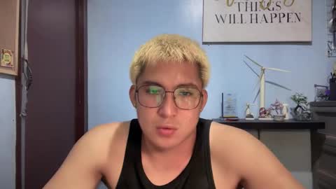 Ur jayqutee online show from February 26, 6:09 pm