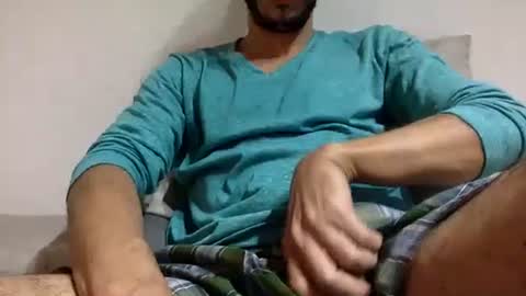 Snapshot of urbestbigdick chatting on February 5, 3:13 am urbestbigdick online show from February 5, 3:13 am