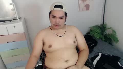 ure_fattytoy143 online show from March 24, 5:34 am