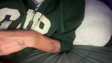 urfavcock6918 online show from January 26, 10:45 am