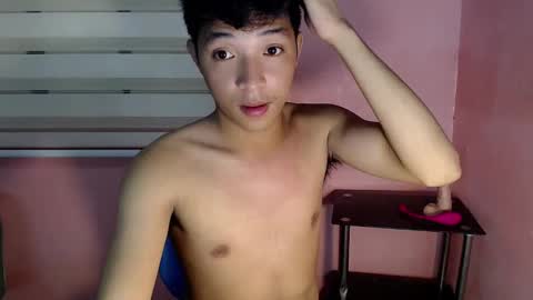 Ethan online show from March 8, 12:06 pm