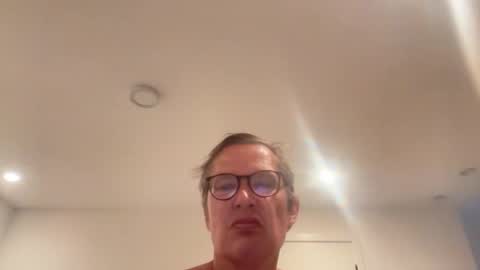 P online show from April 1, 6:49 pm