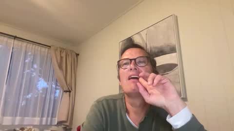 P online show from December 4, 1:12 am