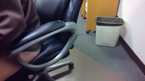 useemie online show from February 17, 12:20 am