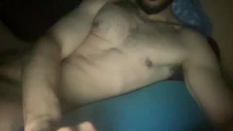 Who can make me Hard gets my heart online show from June 8, 12:28 am