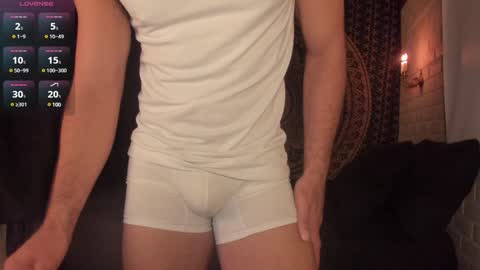 valentin_hoffman online show from February 8, 10:39 am