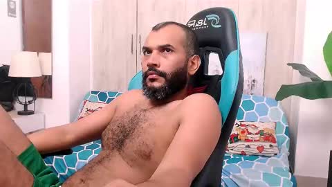 Valentine online show from December 20, 1:33 pm