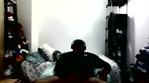 vaselinejelly online show from April 19, 7:05 pm