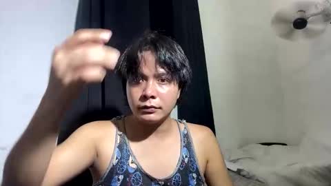 vee online show from May 18, 5:06 pm