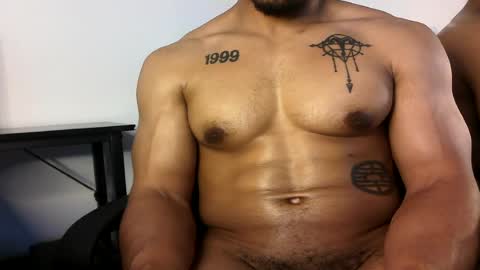 Vegas Love online show from July 15, 11:55 pm