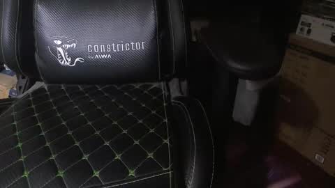 verga666lechera online show from April 17, 2:36 am